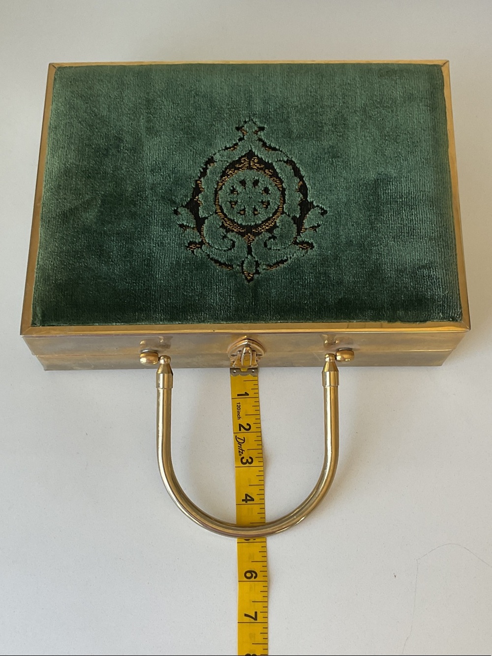 Vintage STYLECRAFT of Miami Gold Metal & Green Velvet Mid-Century Box Handbag - Picture 16 of 16